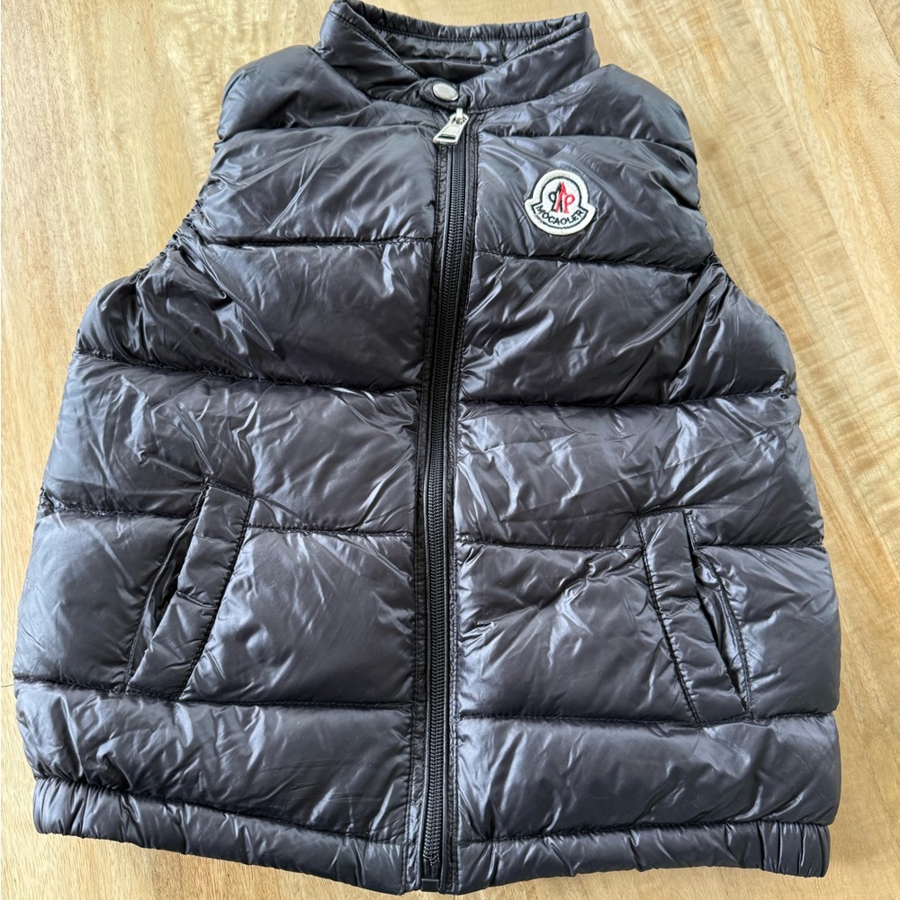 Mocaoler Black Down Puffer Vest Kids Sz 4T ECU